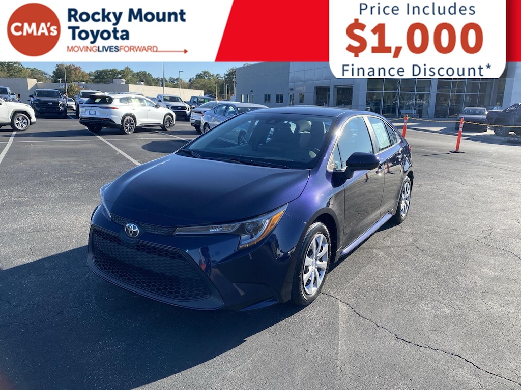 Used 2022 Toyota Corolla LE Sedan