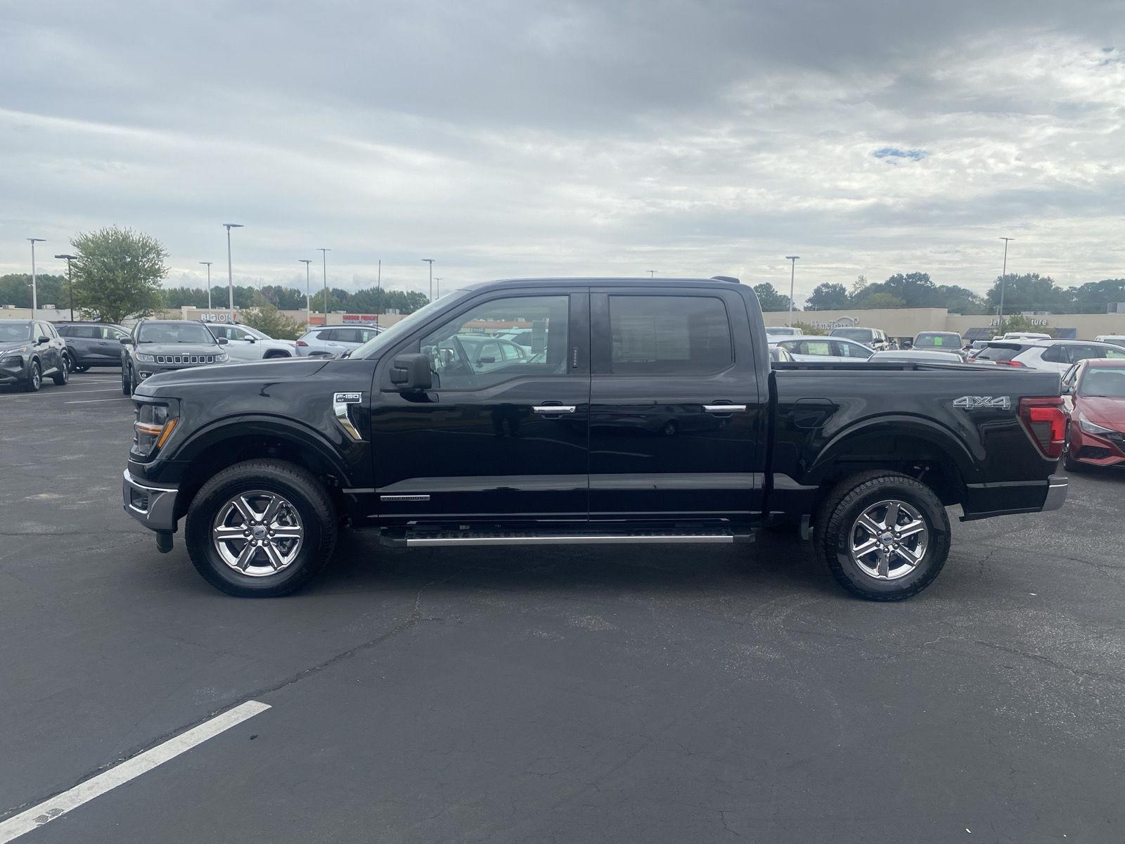 2024 Ford F-150 XLT photo 3