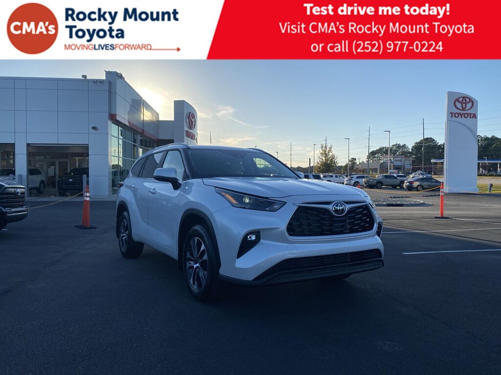 New 2026 Toyota Highlander XLE SUV