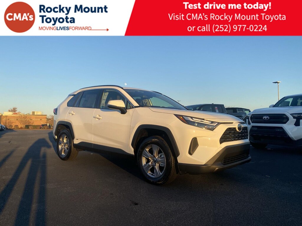 New 2025 Toyota RAV4 Hybrid XLE SUV