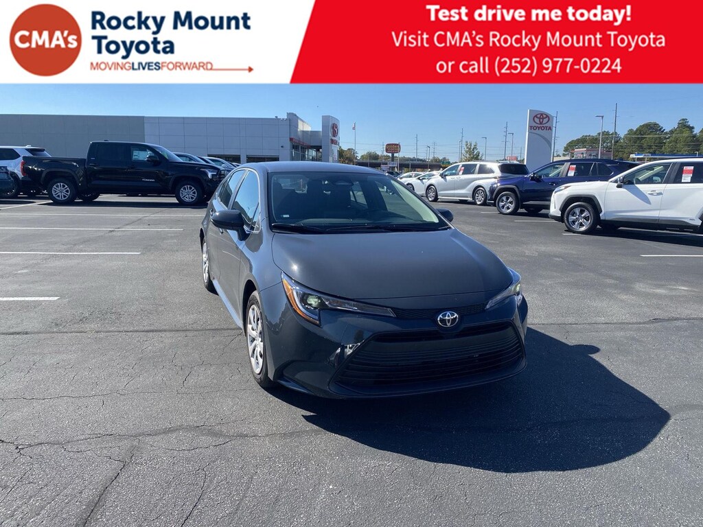 Used 2025 Toyota Corolla LE Sedan