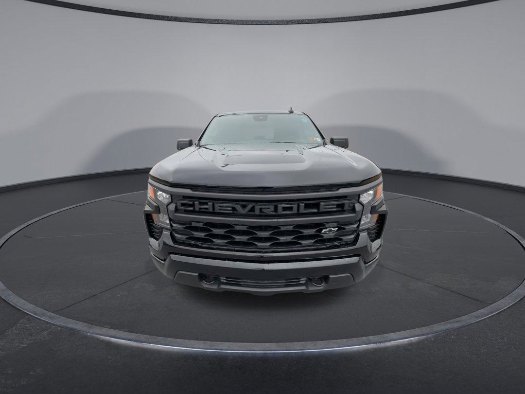 2026 Chevrolet Silverado 1500 Custom photo 3