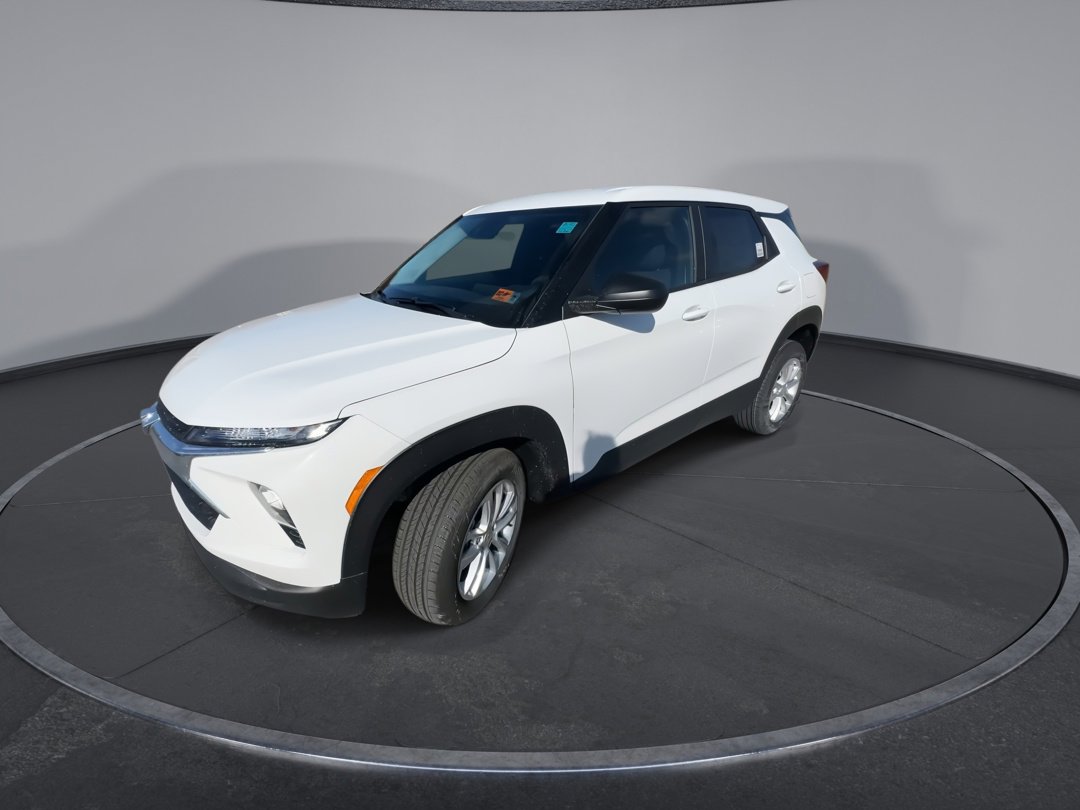 2026 Chevrolet Trailblazer LS photo 4