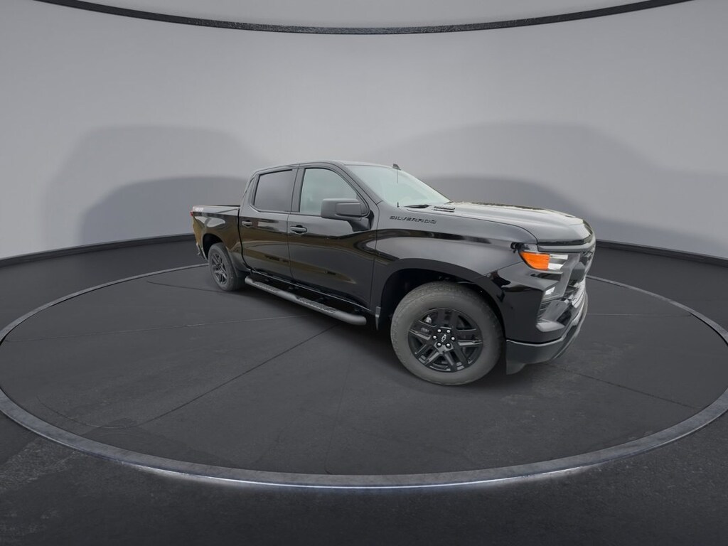 New 2026 Chevrolet Silverado 1500 Custom 4WD Crew Cab 147 Custom