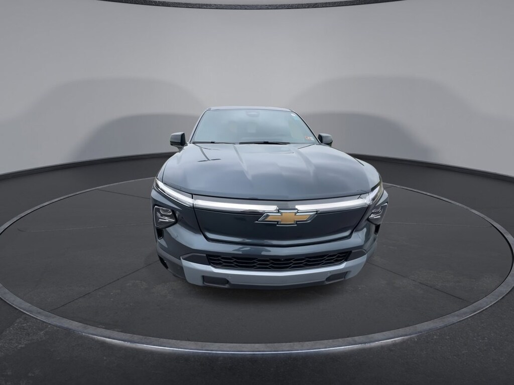 New 2026 Chevrolet Silverado EV Standard Range LT e4WD Crew Cab Standard Range LT
