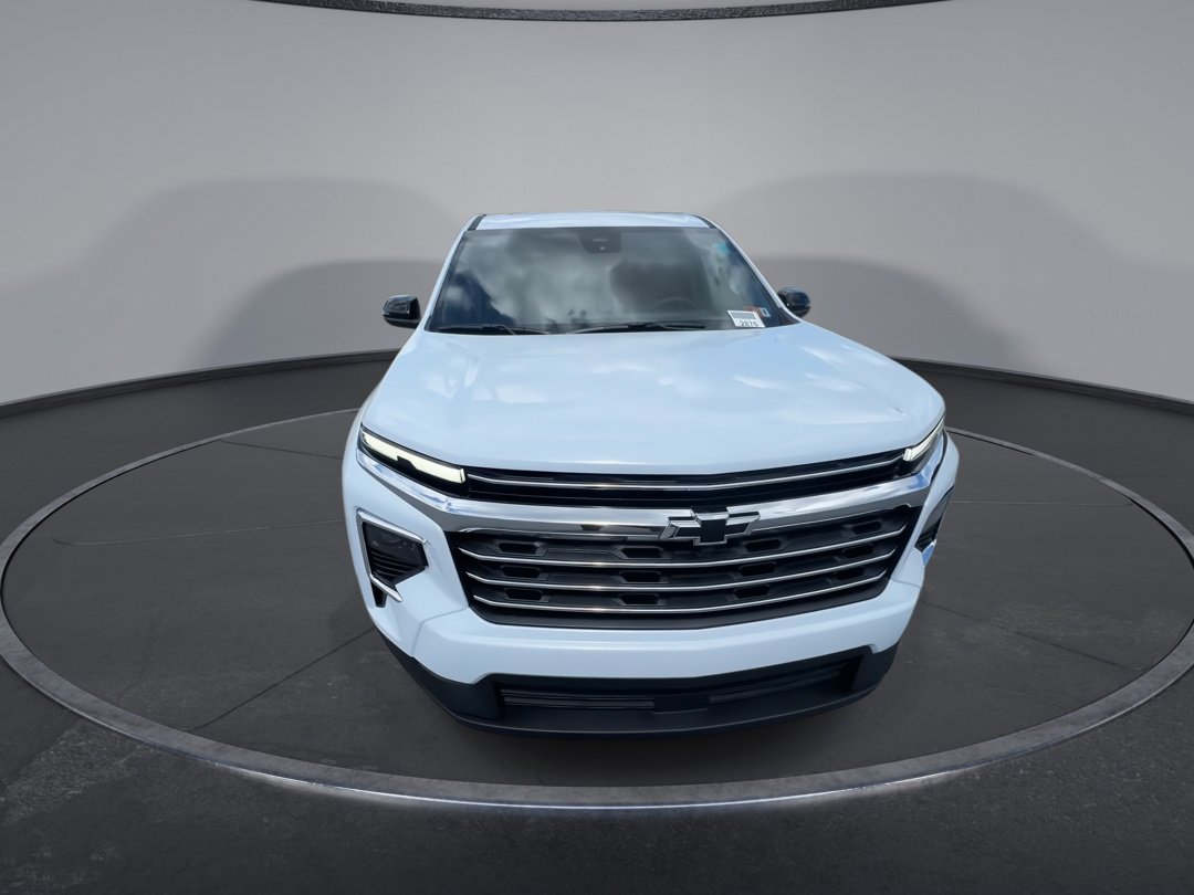 2026 Chevrolet Traverse 2LT photo 3