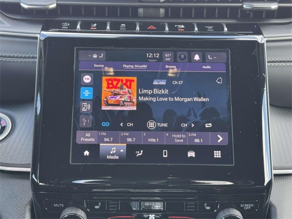 New 2025 Jeep Grand Cherokee Laredo SUV