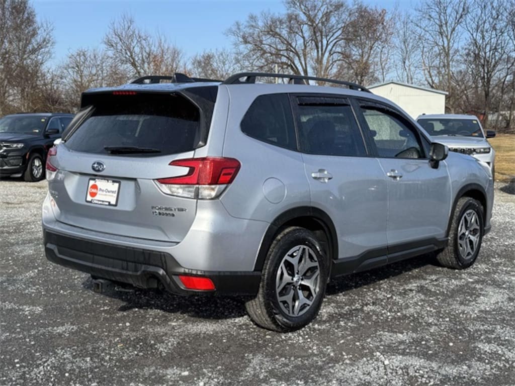 Used 2024 Subaru Forester Premium SUV