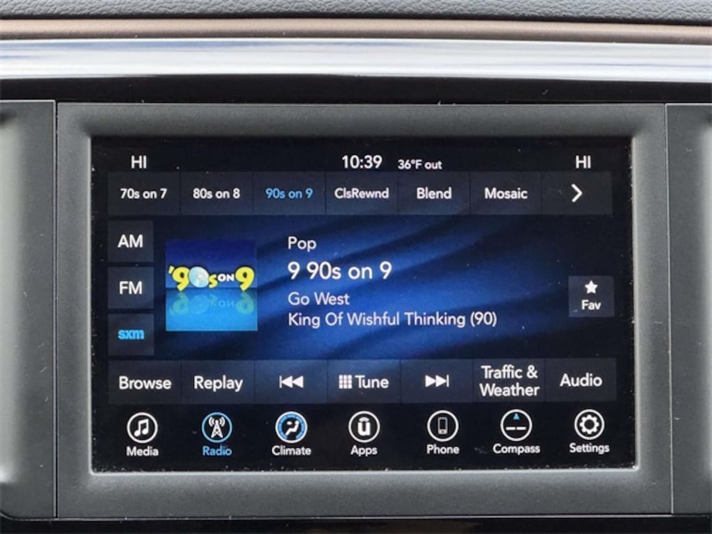 Used 2018 Chrysler Pacifica Touring Plus Minivan/Van