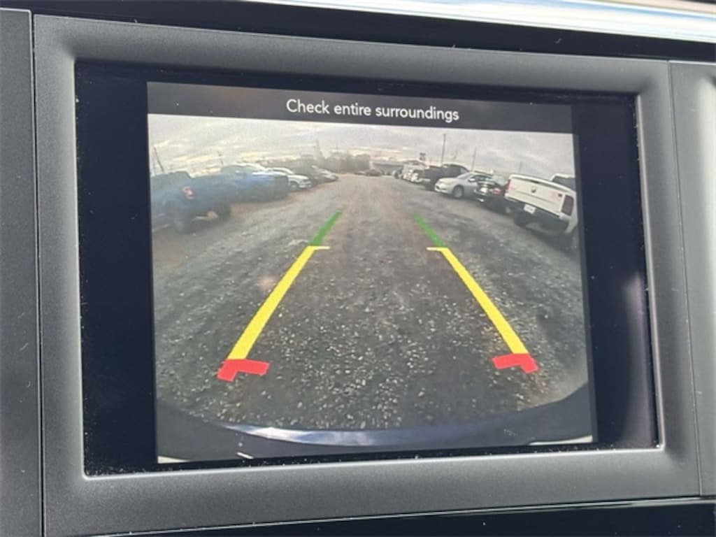 Used 2018 Chrysler Pacifica Touring Plus Minivan/Van