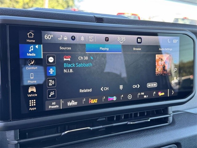 2025 Jeep Wrangler Sport S photo 3