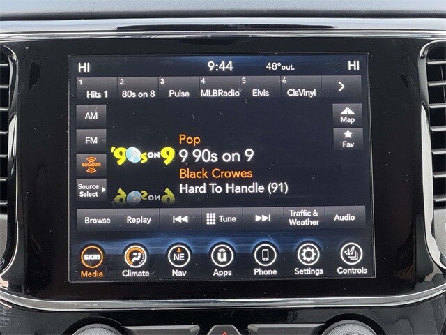 2020 Jeep Grand Cherokee Summit photo 3