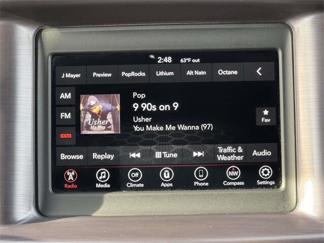 2018 Dodge Charger SXT photo 3