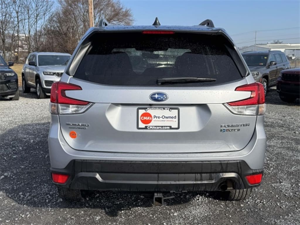 Used 2024 Subaru Forester Premium SUV