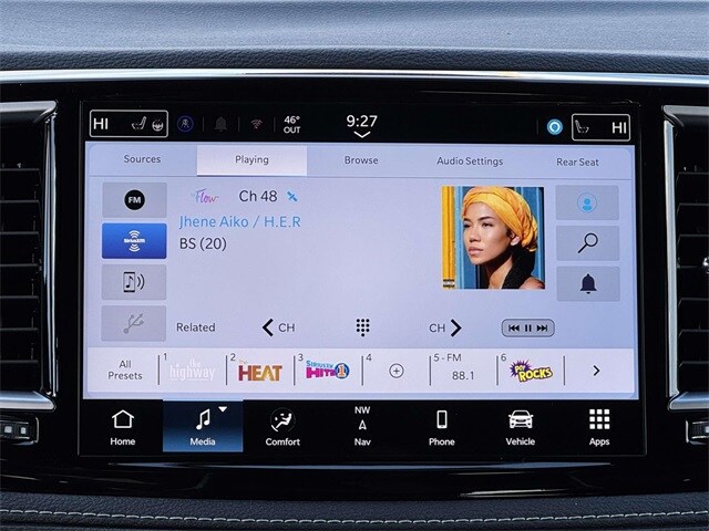 2026 Chrysler Pacifica Limited photo 3