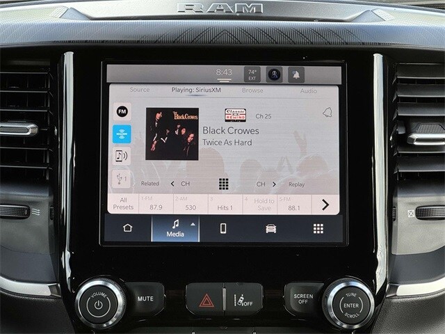 2025 Ram 1500 Big Horn Lone Star photo 3