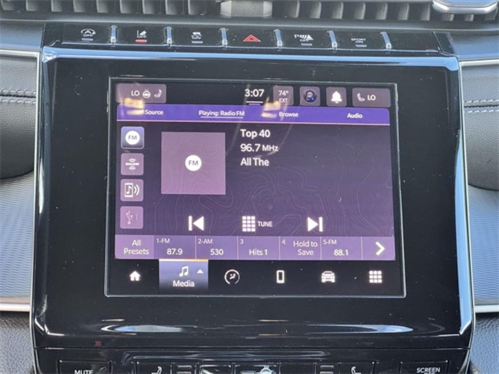 New 2025 Jeep Grand Cherokee L Laredo SUV