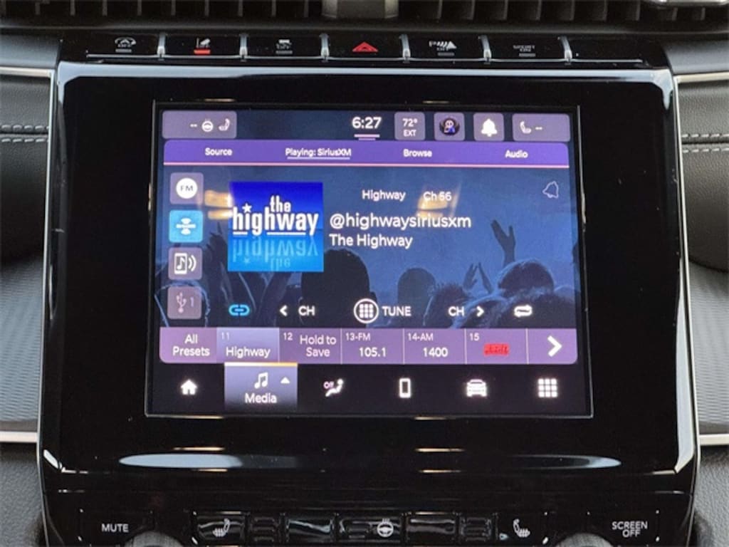 New 2025 Jeep Grand Cherokee Laredo SUV