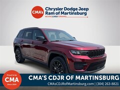 2025 Jeep Grand Cherokee Laredo SUV