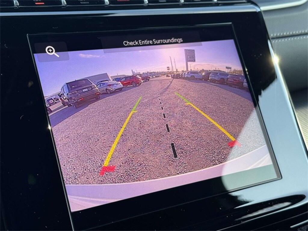 New 2025 Jeep Grand Cherokee Laredo SUV