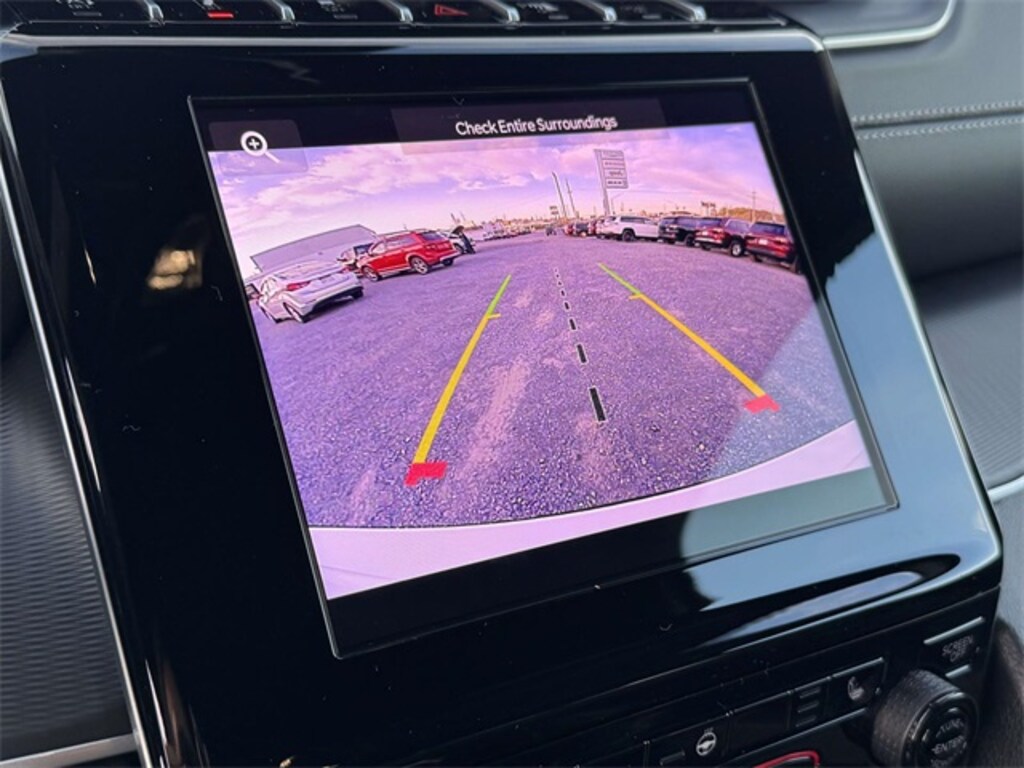 New 2025 Jeep Grand Cherokee L Laredo SUV