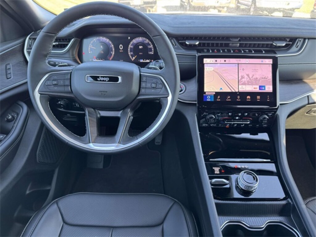 New 2025 Jeep Grand Cherokee Limited SUV