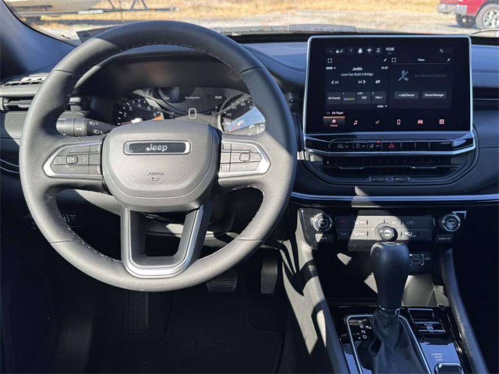 New 2026 Jeep Compass Latitude SUV