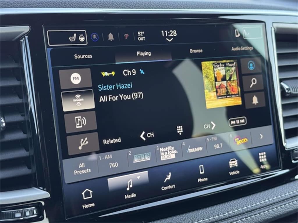 New 2026 Chrysler Pacifica Select Van Passenger Van