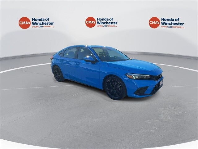 2024 Honda Civic Sport Touring photo 2