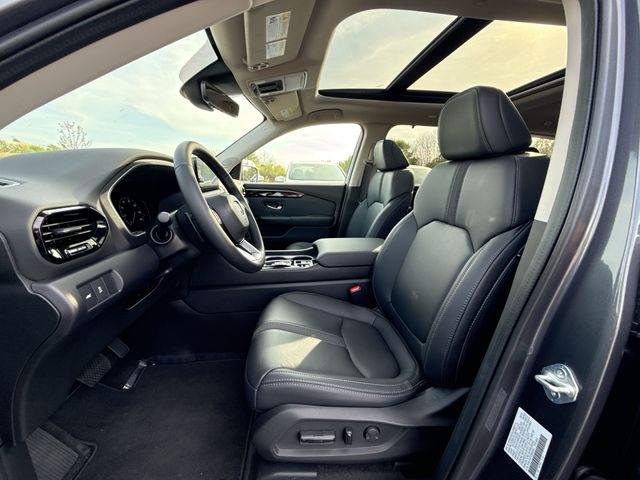 2025 Honda Pilot Touring - Photo 16