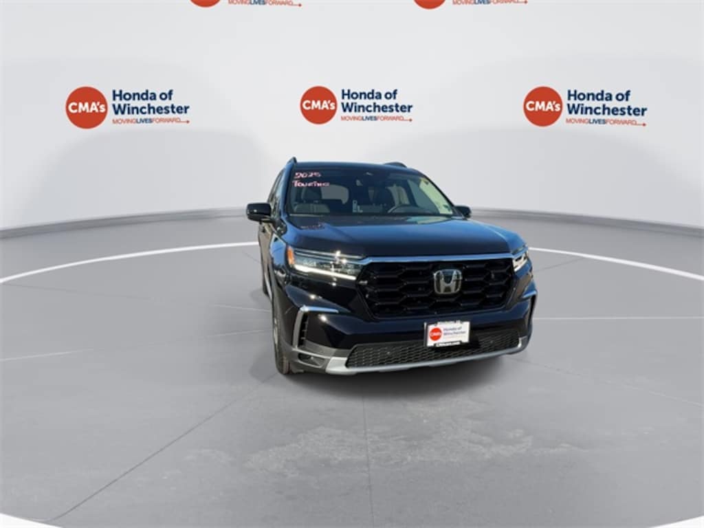 New 2025 Honda Pilot Touring SUV