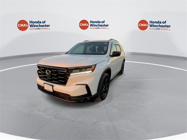 2025 Honda Pilot Black Edition photo 4