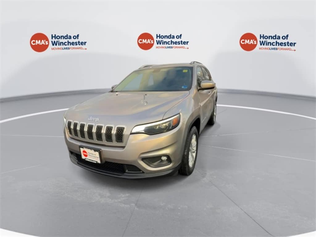 Used 2019 Jeep Cherokee Latitude SUV