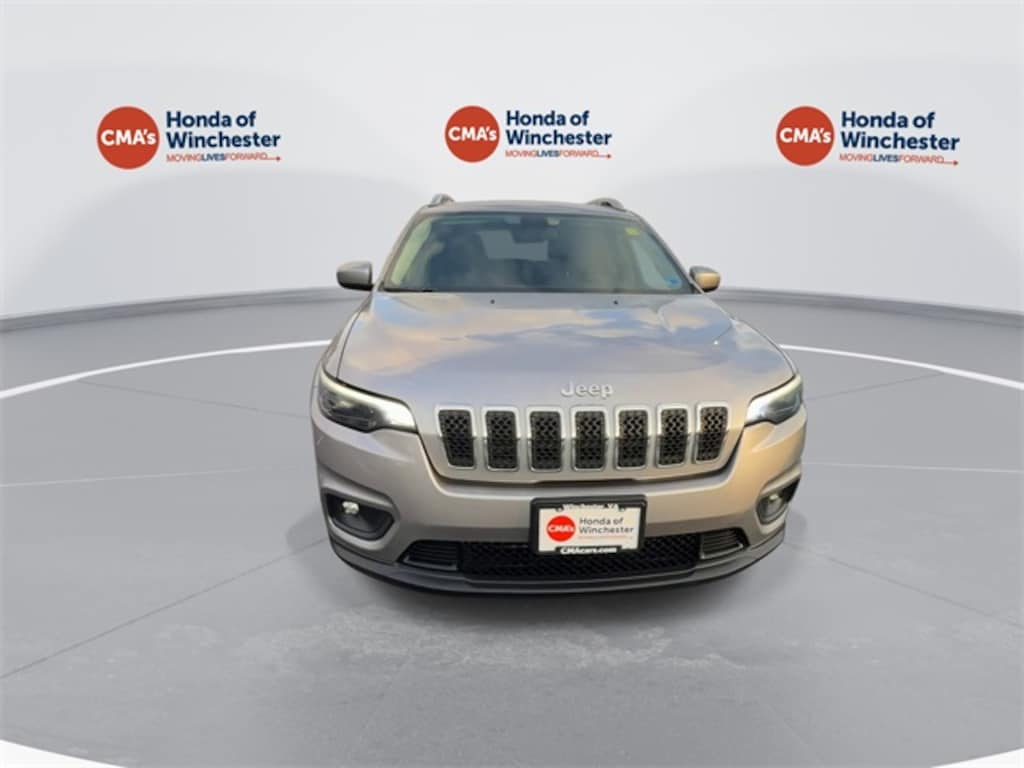 Used 2019 Jeep Cherokee Latitude SUV