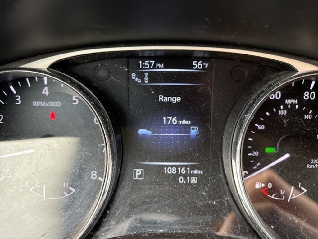 Used 2016 Nissan Rogue SL SUV