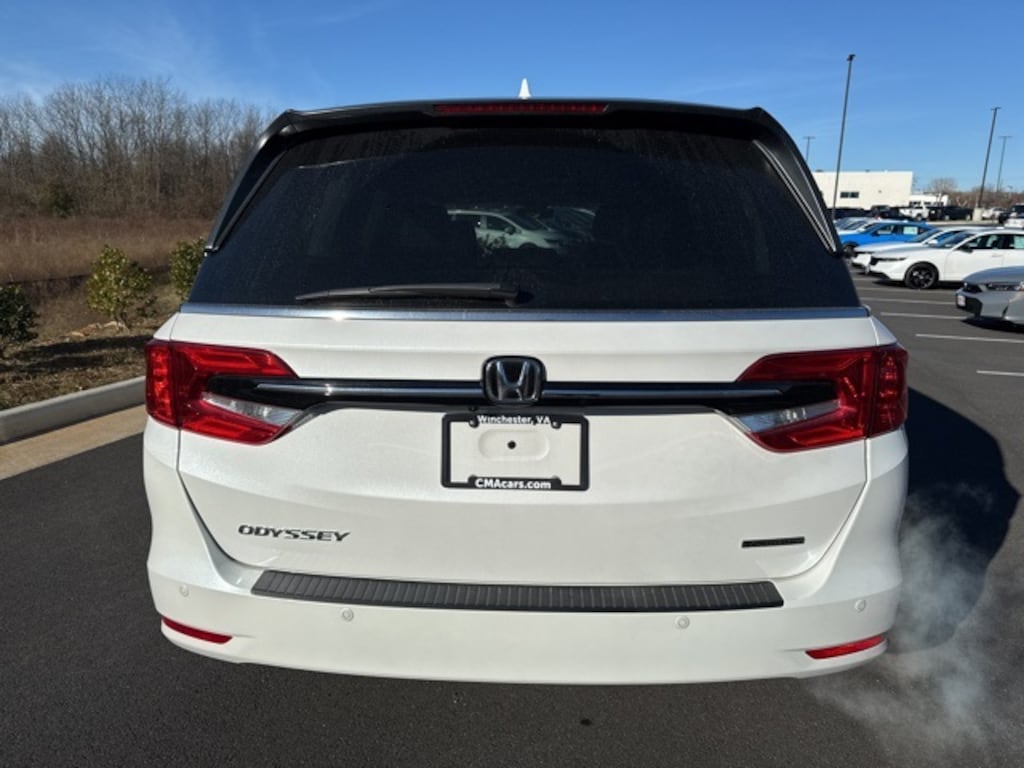 Certified 2023 Honda Odyssey Touring Minivan/Van