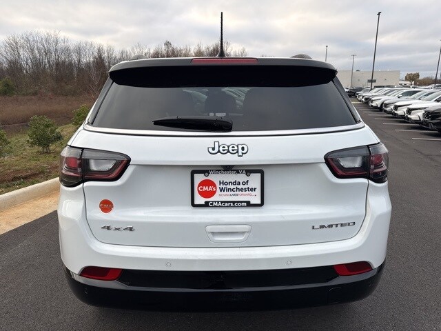 2024 Jeep Compass Limited photo 2