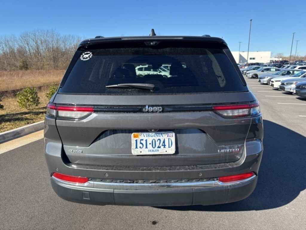 Used 2023 Jeep Grand Cherokee Limited SUV
