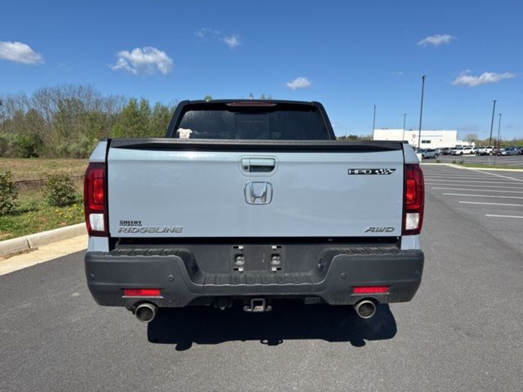 Used 2022 Honda Ridgeline Black Edition Truck