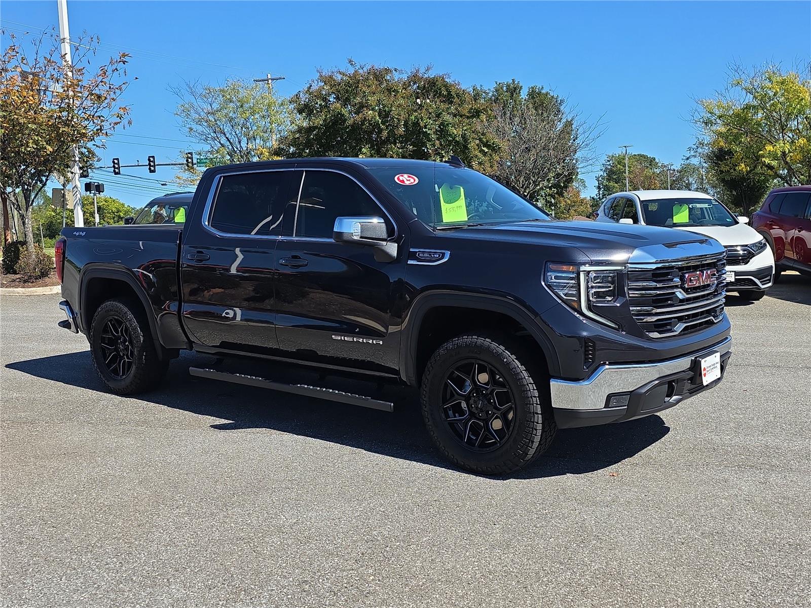 2025 Gmc Sierra 1500 SLT photo 2