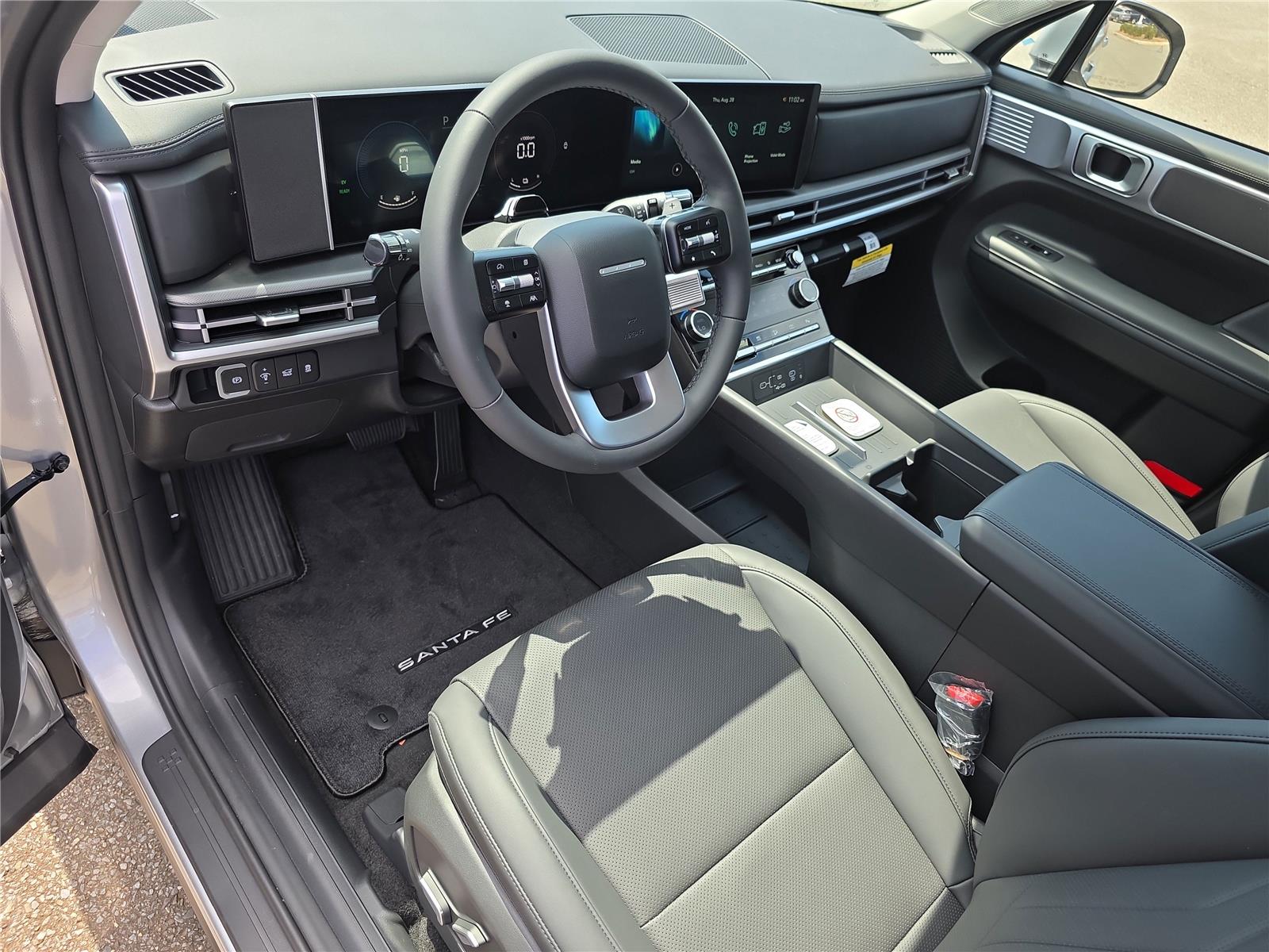 2026 Hyundai Santa Fe SEL photo 4