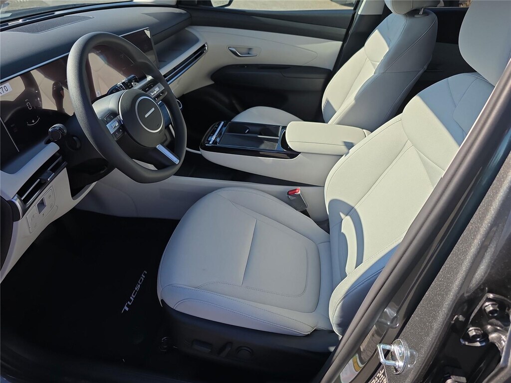 New 2026 Hyundai Tucson Hybrid SEL SUV