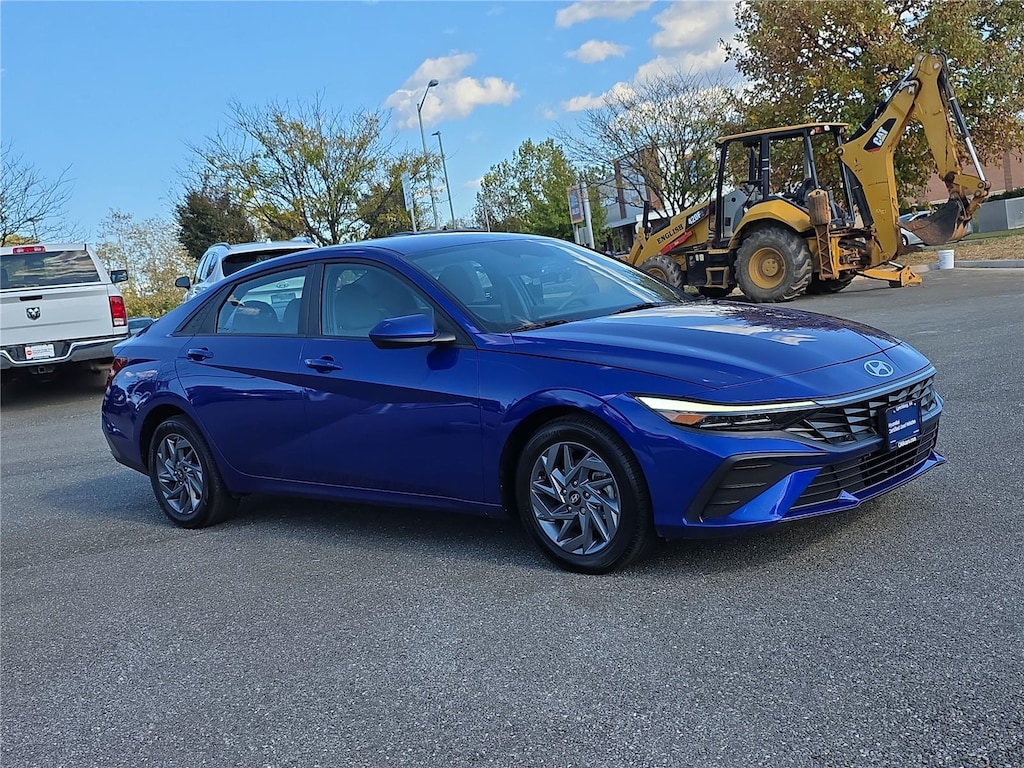Certified 2024 Hyundai Elantra SEL Sedan