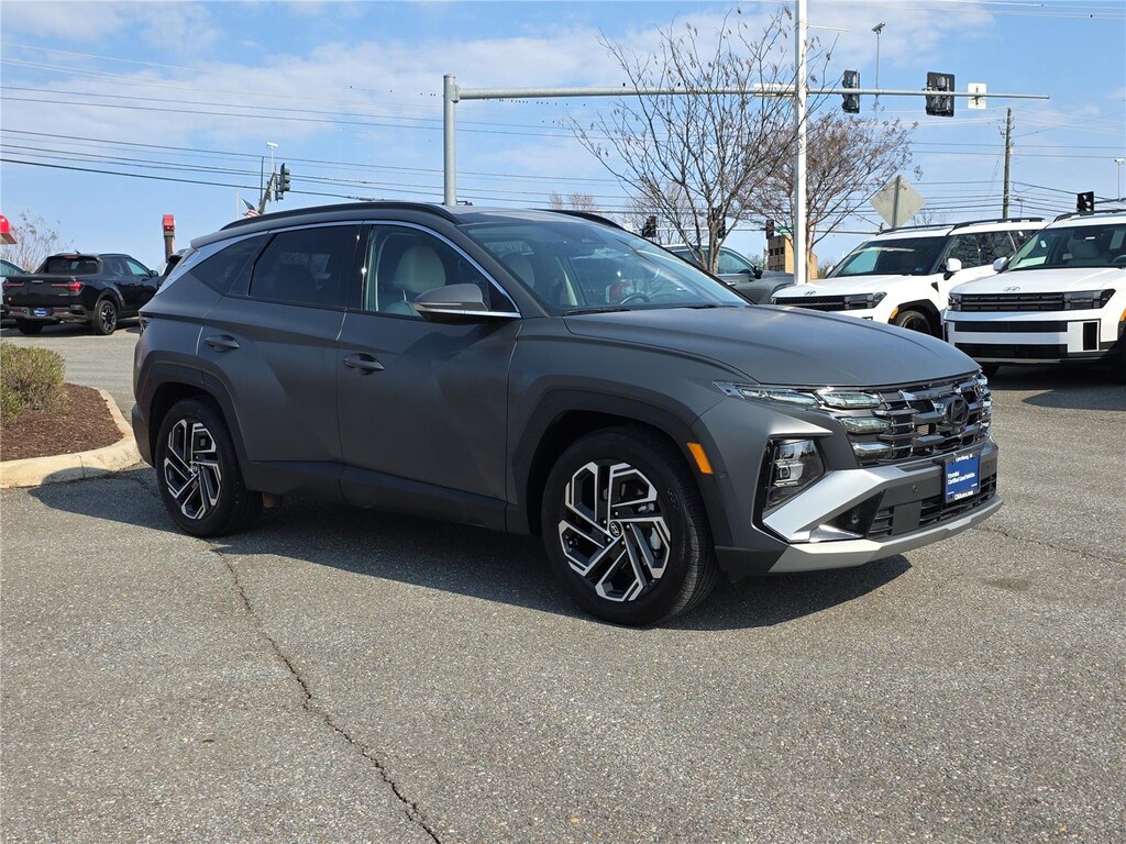 Certified 2025 Hyundai Tucson Limited SUV