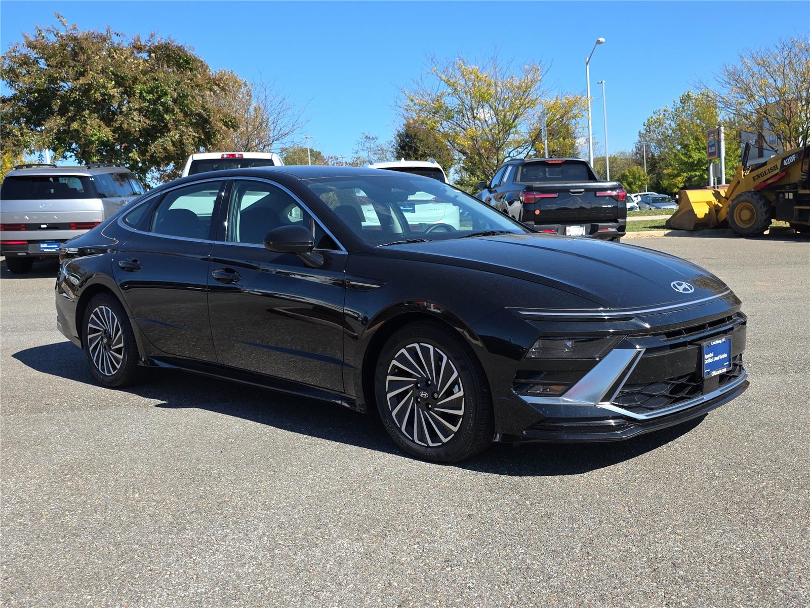 2025 Hyundai Sonata Hybrid SEL photo 2