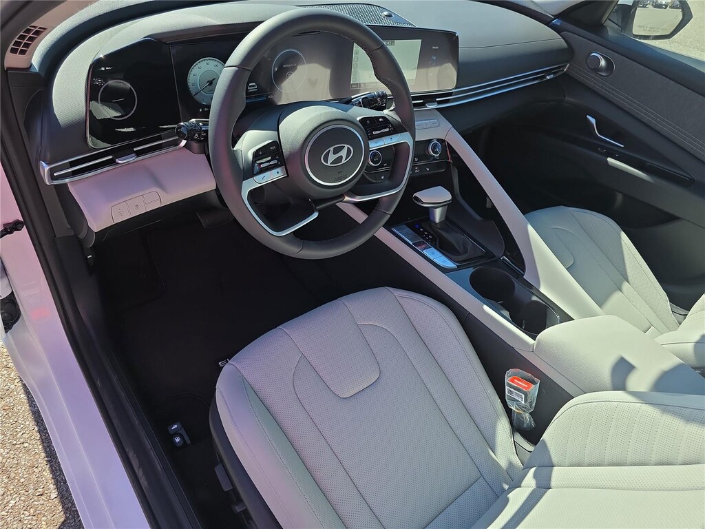 New 2026 Hyundai Elantra Limited Sedan