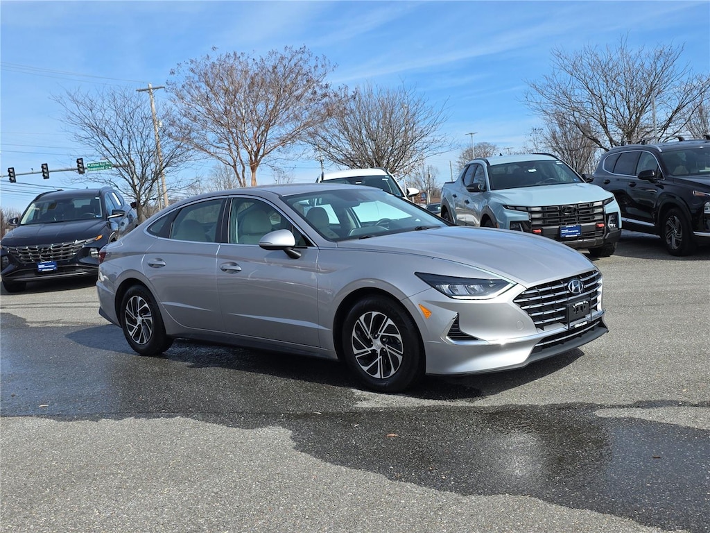 Used 2021 Hyundai Sonata Hybrid Blue Sedan
