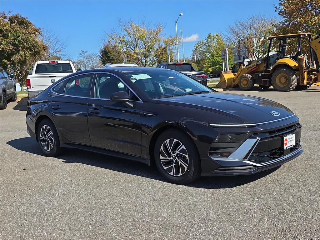 New 2026 Hyundai Sonata Hybrid Blue Sedan