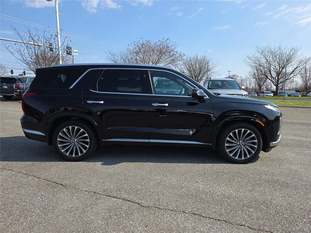 Used 2024 Hyundai Palisade Calligraphy SUV