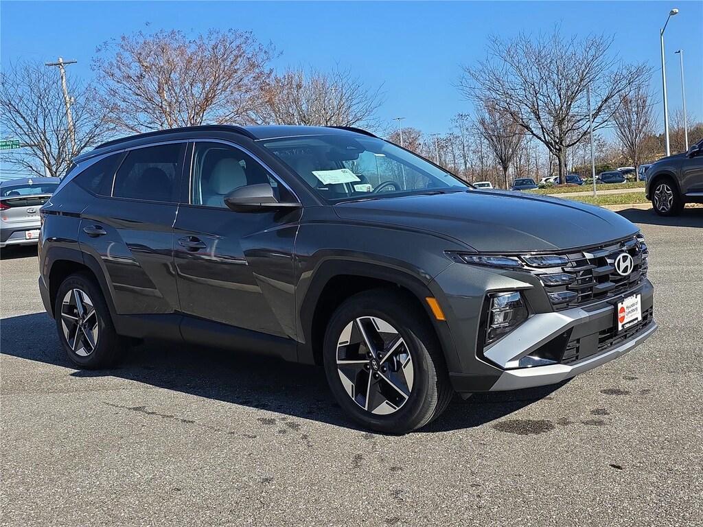 New 2026 Hyundai Tucson Hybrid SEL SUV